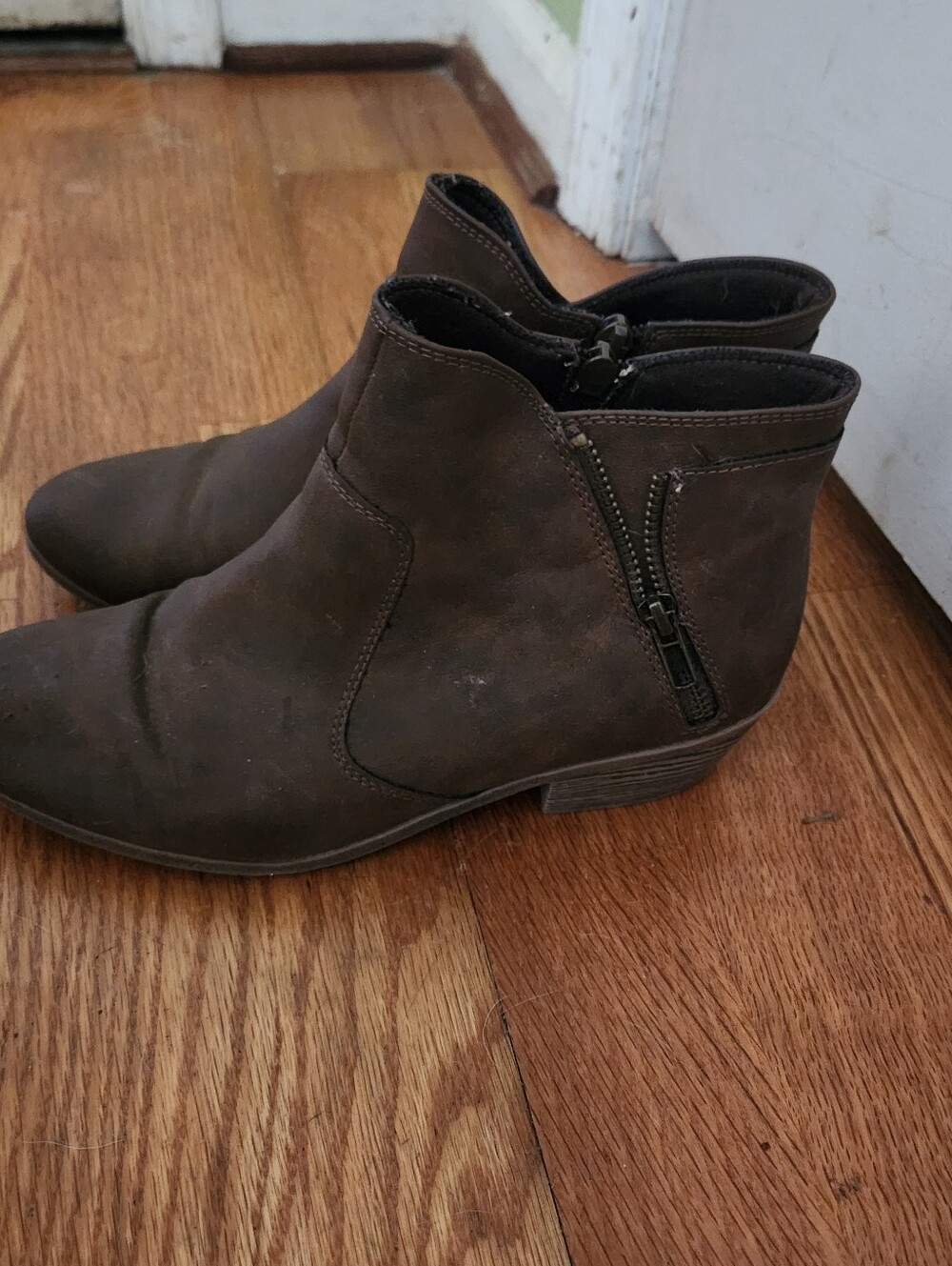Women's Brown Ankle Bootie with Side Zip